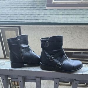 UGG Australia Leather Moto Zip Boots Sz WMS 10